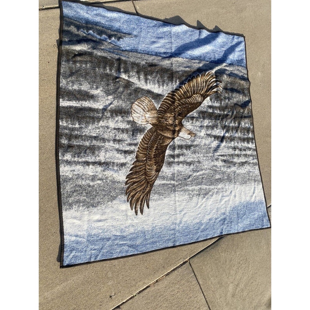 Biederlack Reversible Blanket Eagle Flying Soaring USA Made Throw 85"x 94" Vtg.